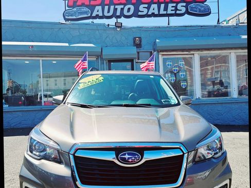 Used 2019 Subaru Forester Limited image 1