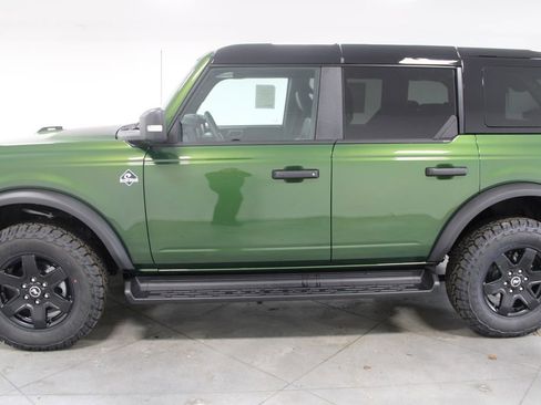 New 2025 Ford Bronco Outer Banks image 5