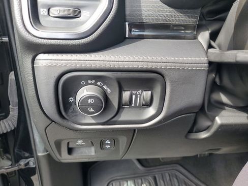 Used 2023 RAM 1500 Limited AWD/4WD image 27
