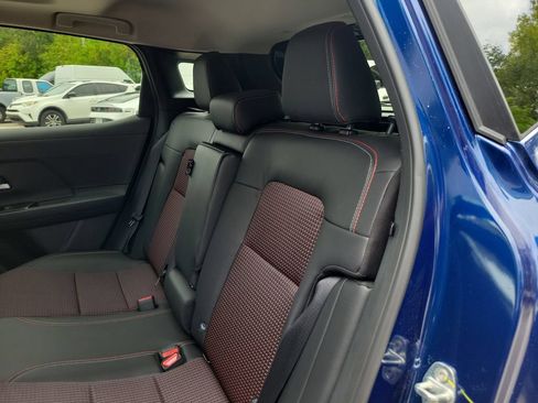 New 2026 Nissan Kicks SR AWD/4WD image 11