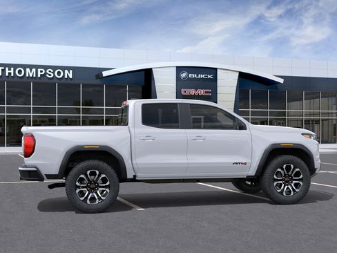 New 2026 GMC Canyon AT4 image 32