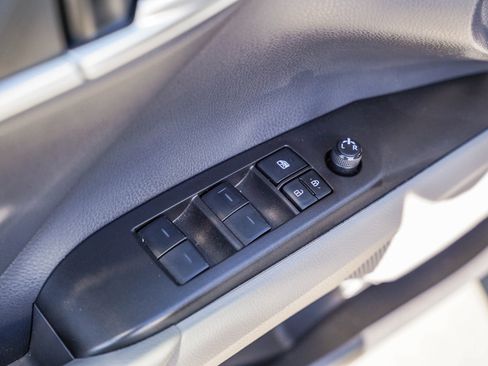 Used 2023 Toyota Camry LE image 20