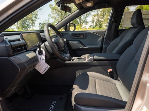 New 2026 Toyota RAV4 SE AWD/4WD image 12