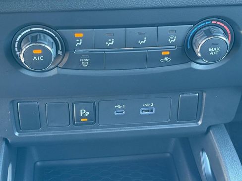 New 2026 Nissan Frontier SV w/ Tow Package image 15