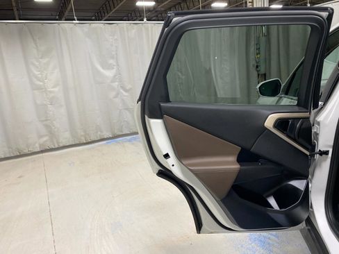 Certified 2025 BMW X3 xDrive30i w/ Convenience Package image 23