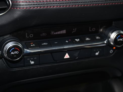 Used 2024 MAZDA MAZDA3 s image 15