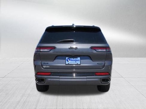 Used 2024 Jeep Grand Cherokee L Summit AWD/4WD image 4