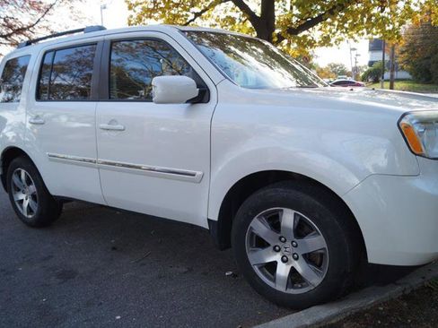 Used 2014 Honda Pilot Touring image 13
