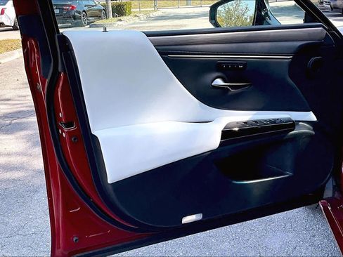 Used 2023 Lexus ES 350 F Sport image 25