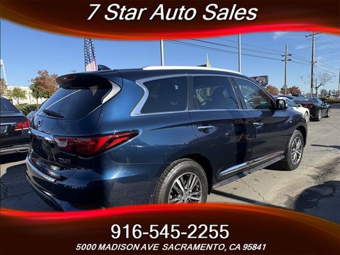 Used 2016 INFINITI QX60 AWD w/ Premium Plus Package image 4