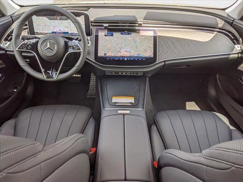 New 2025 Mercedes-Benz E 450 4MATIC All-Terrain Wagon image 16