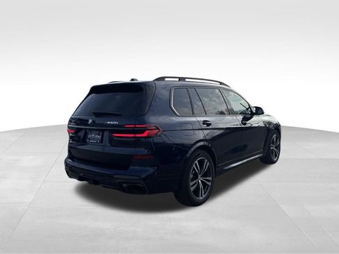 Used 2025 BMW X7 M60i AWD/4WD image 44