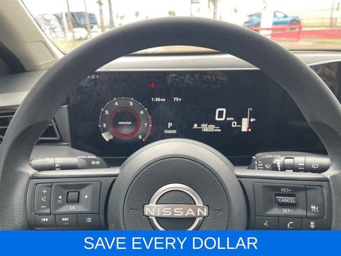 Used 2025 Nissan Kicks S FWD image 8