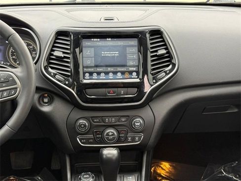 Used 2022 Jeep Cherokee Limited image 14