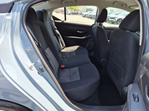Used 2024 Nissan Sentra SR FWD image 30