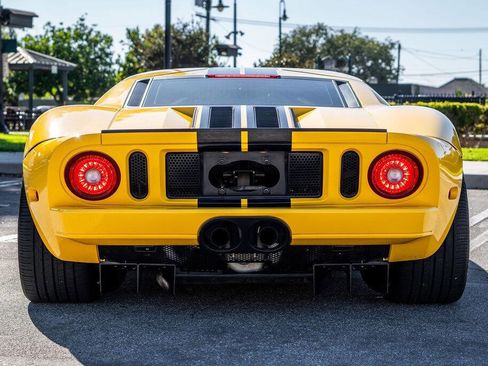 Used 2006 Ford GT image 36