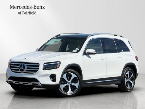 New 2026 Mercedes-Benz GLB 250 image 1
