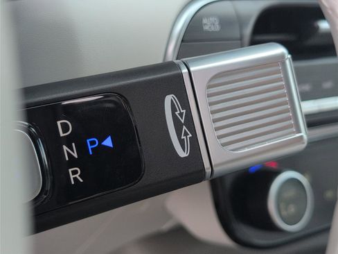 Used 2026 Hyundai Palisade SEL FWD image 21