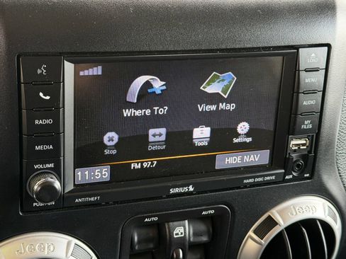 Used 2018 Jeep Wrangler Unlimited Rubicon w/ Cold Weather Group AWD/4WD image 17