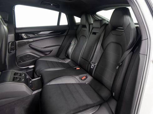 New 2026 Porsche Panamera 4 image 36