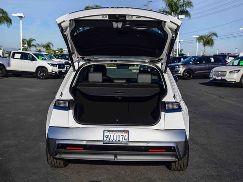 Used 2025 Hyundai Ioniq 5 Limited image 26