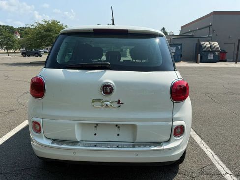 Used 2015 FIAT 500L Lounge FWD image 6
