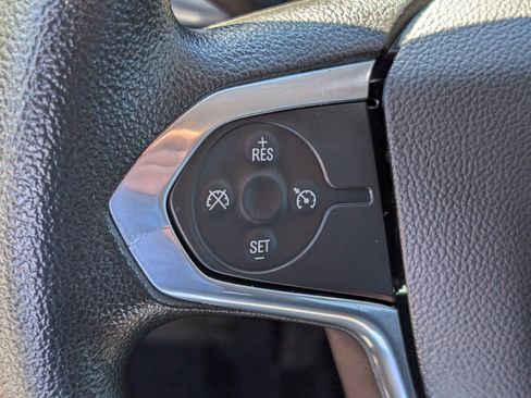 Used 2018 Chevrolet Traverse LS FWD image 22