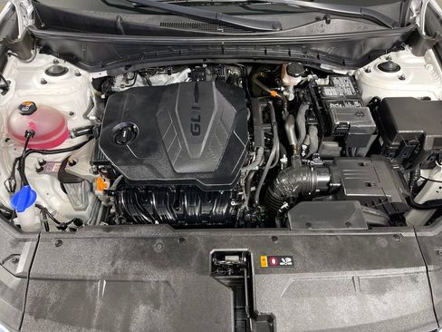 Certified 2023 Hyundai Tucson SEL AWD/4WD image 9