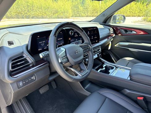 New 2026 Chevrolet Traverse Z71 w/ Enhanced Driving Package AWD/4WD image 22