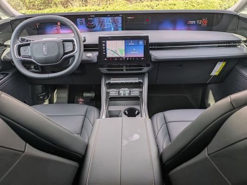 New 2026 Lincoln Nautilus Premier w/ Jet Appearance Package image 5