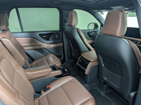 Used 2025 Lincoln Aviator Reserve w/ Jet Appearance Package image 21