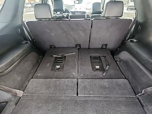 Used 2024 Dodge Durango GT image 11