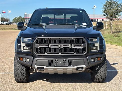 Used 2018 Ford F150 Raptor w/ Equipment Group 802A Luxury image 3