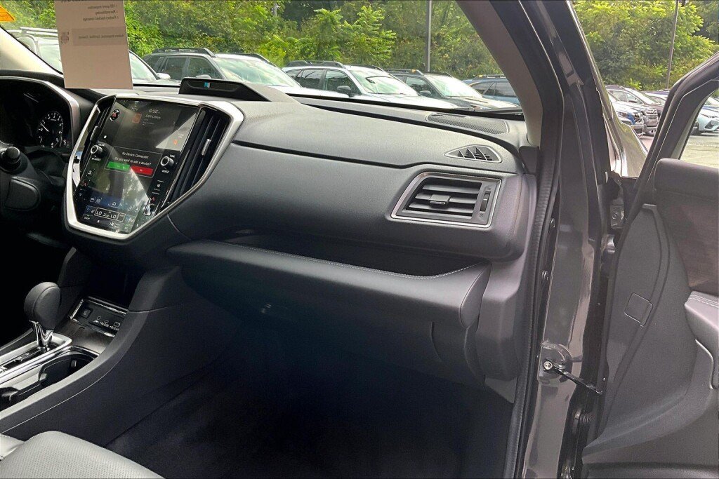 Certified 2026 Subaru Ascent Touring AWD/4WD image 11