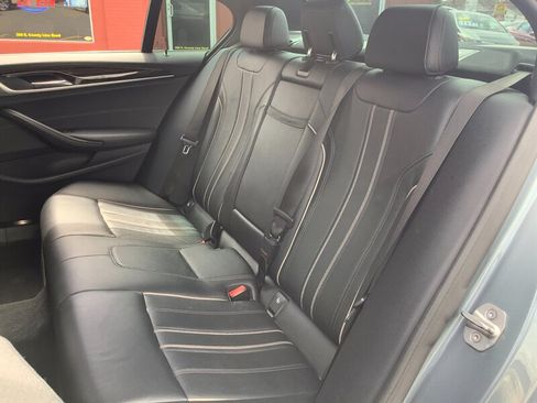 Used 2018 BMW 530i xDrive w/ Premium Package AWD/4WD image 13