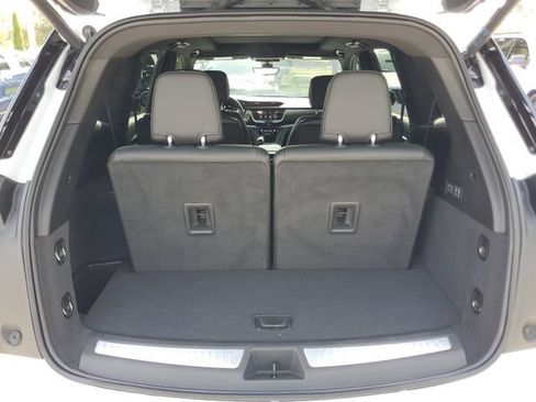 Used 2025 Cadillac XT6 Sport w/ Technology Package AWD/4WD image 10