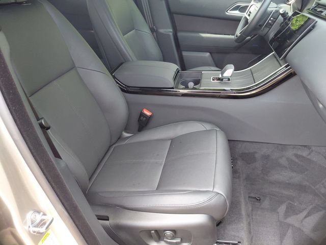 Certified 2026 Land Rover Range Rover Velar Dynamic SE AWD/4WD image 18