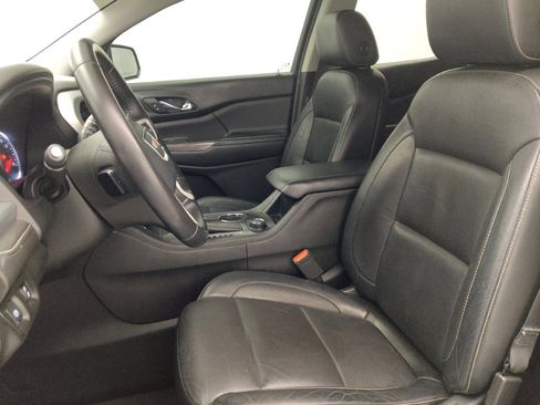 Used 2018 GMC Acadia SLT image 17