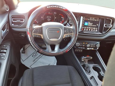 Used 2023 Dodge Durango SXT Launch Edition image 3