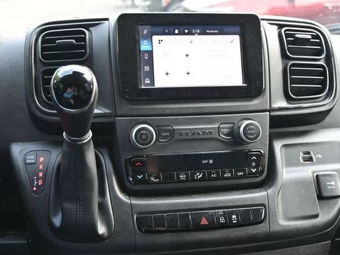 Used 2023 RAM ProMaster 2500 FWD image 12
