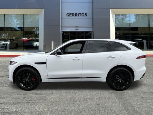 New 2026 Jaguar F-PACE R-Dynamic S image 8