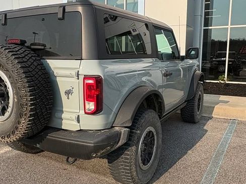 Used 2021 Ford Bronco Black Diamond w/ Sasquatch Package AWD/4WD image 3