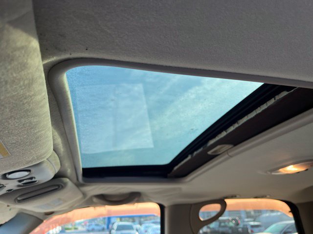 Used 2001 GMC Yukon SLE RWD image 10