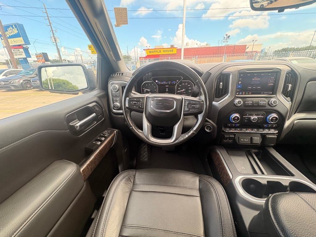 Used 2020 GMC Sierra 1500 Denali w/ Denali Ultimate Package AWD/4WD image 19