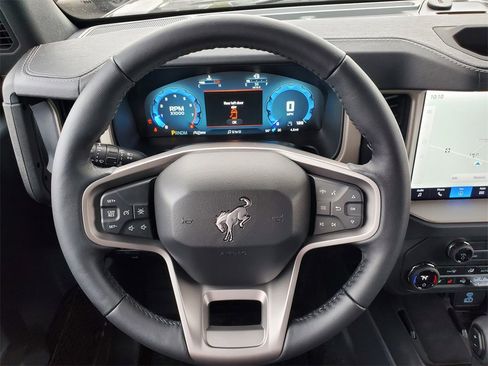 New 2025 Ford Bronco Outer Banks image 25