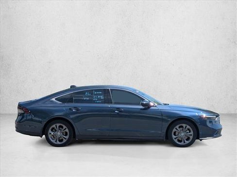 Used 2024 Honda Accord EX image 4
