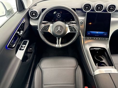 Certified 2026 Mercedes-Benz GLC 300 image 10