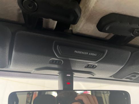 Used 2018 Jeep Wrangler Unlimited Sahara AWD/4WD image 77