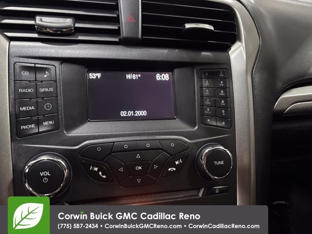 Used 2017 Ford Fusion SE FWD image 24