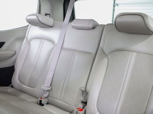 Used 2022 Jeep Grand Wagoneer Series II w/ Convenience Group III image 29